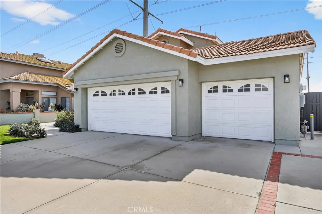 2716 Tumbleweed, Ontario, California 91761 home-pic-4