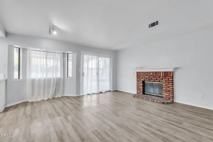 5-web-or-mls-P1039107