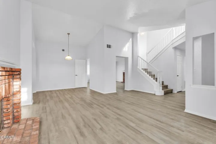 8-web-or-mls-P1039132
