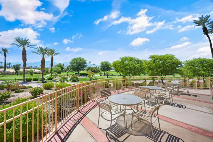 sun-city-palm-desert-community---003