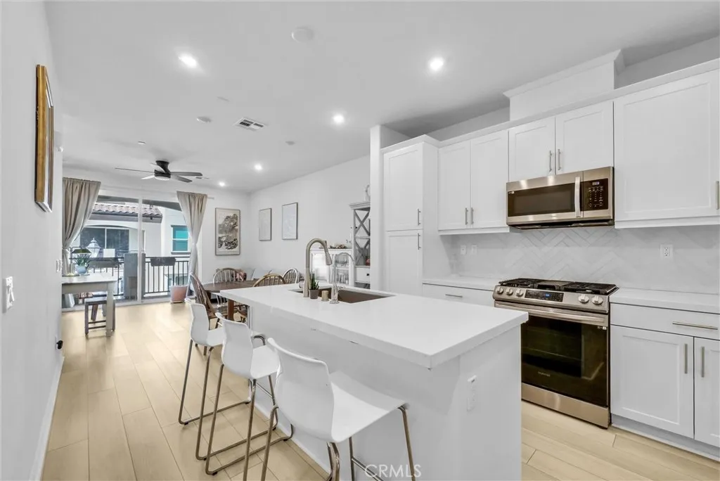 3856 Verdana Circle, La Verne, California 91750 home-pic-8