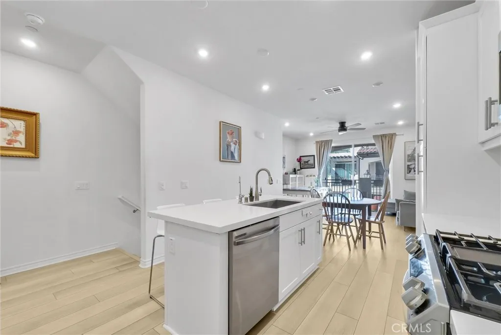 3856 Verdana Circle, La Verne, California 91750 home-pic-9