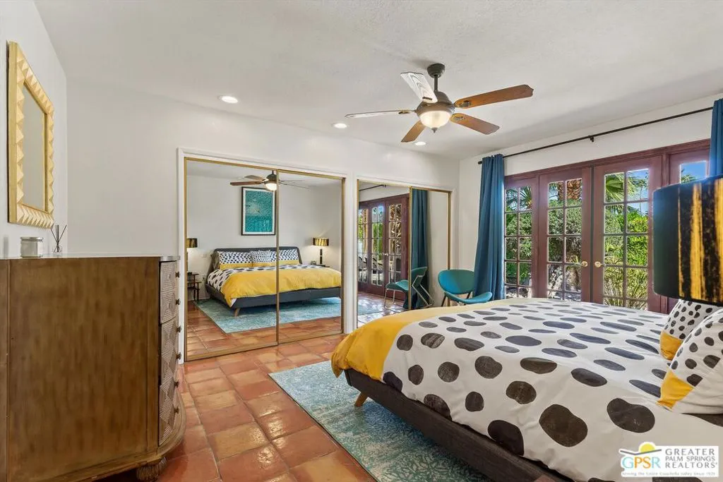 1955 S Yucca Place, Palm Springs, California 92264 home-pic-20