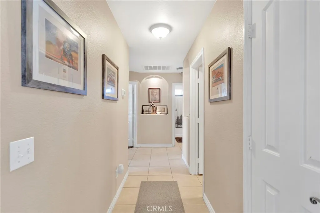 8695 Cantel Court, Oak Hills, California 92344 home-pic-27