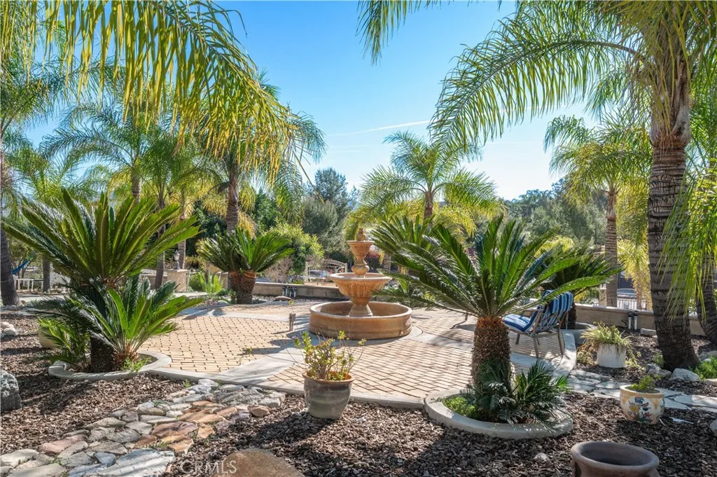 18566 Hawkhill, Perris, California 92570 home-pic-54