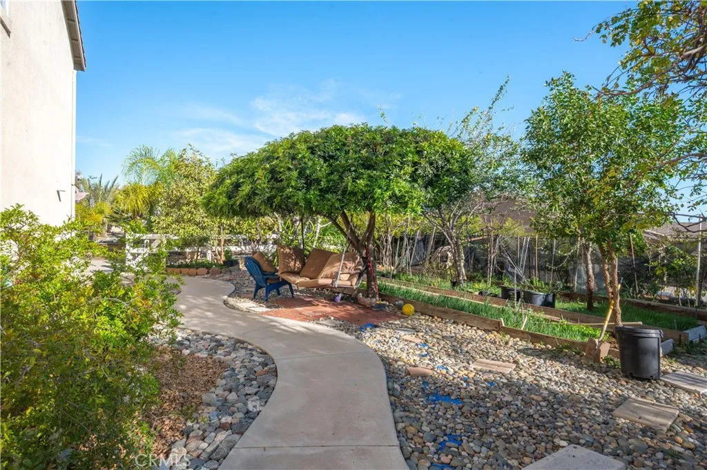 18566 Hawkhill, Perris, California 92570 home-pic-52