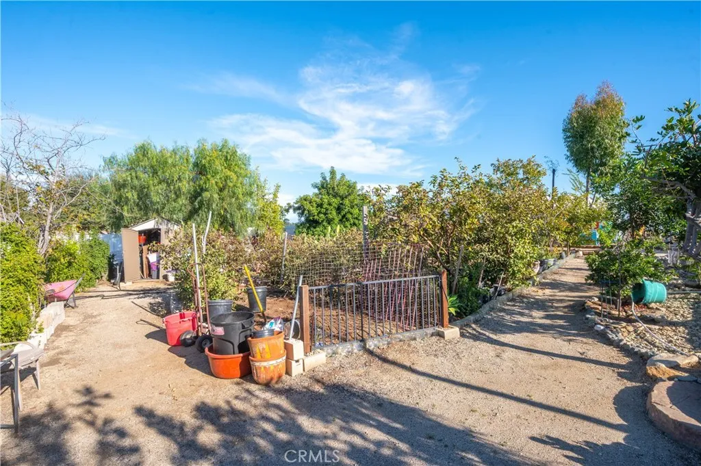 18566 Hawkhill, Perris, California 92570 home-pic-51