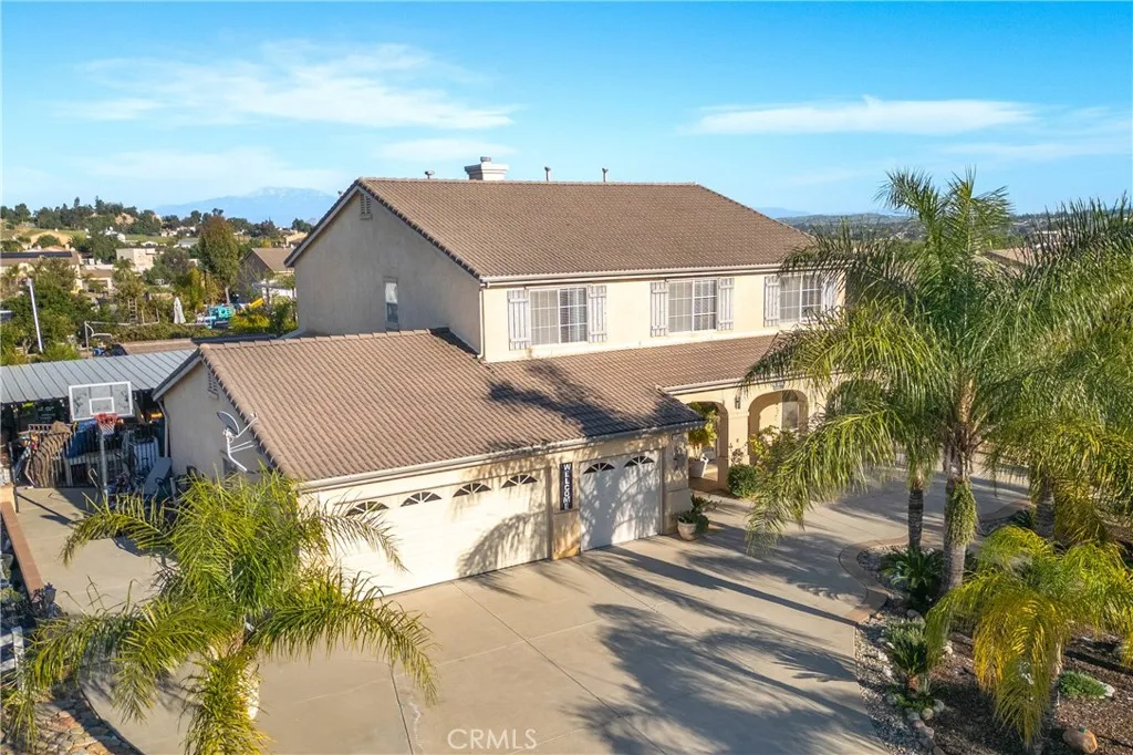 18566 Hawkhill, Perris, California 92570 home-pic-2