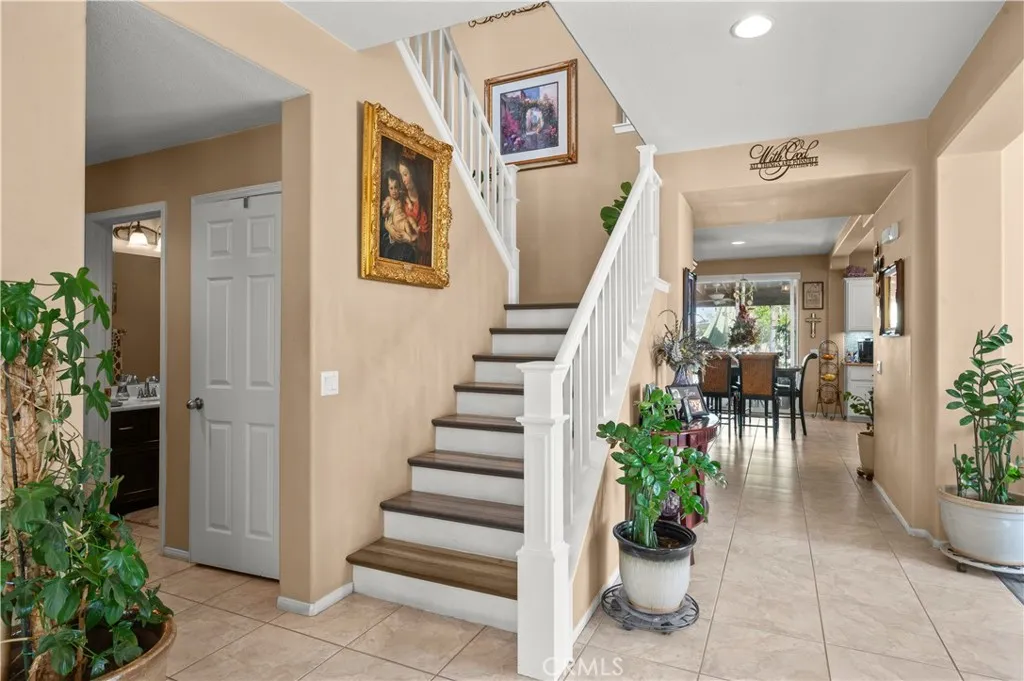 18566 Hawkhill, Perris, California 92570 home-pic-20