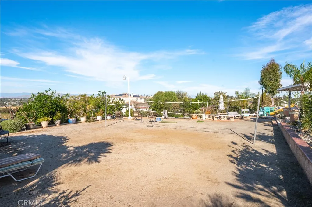 18566 Hawkhill, Perris, California 92570 home-pic-45
