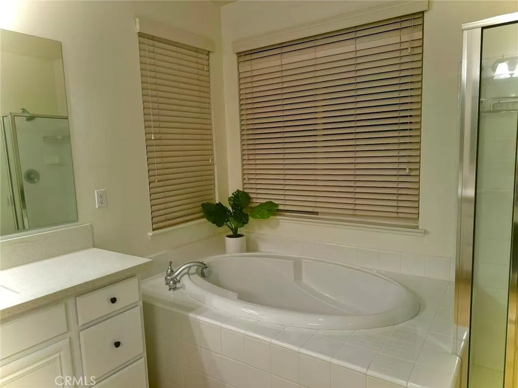 6805 Edinburgh, Eastvale, California 92880 home-pic-22