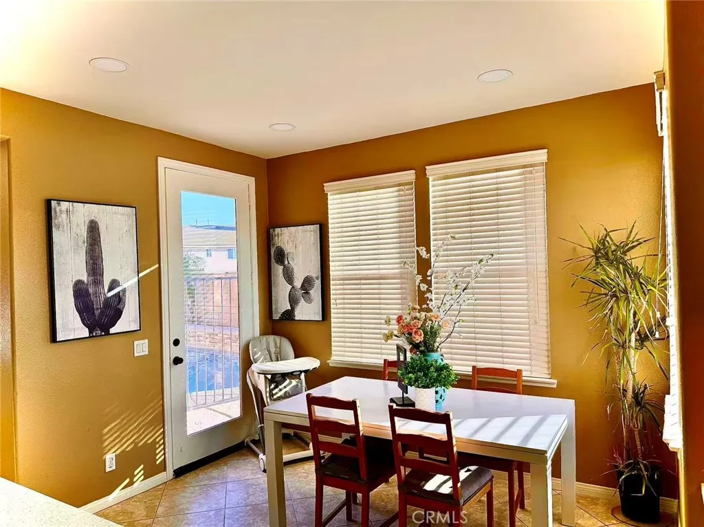 6805 Edinburgh, Eastvale, California 92880 home-pic-38