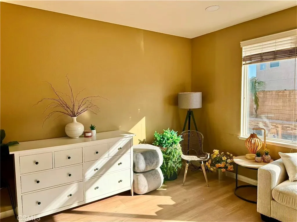 6805 Edinburgh, Eastvale, California 92880 home-pic-35