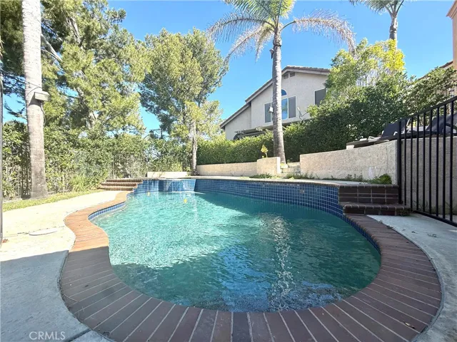 948 S Brianna Way, Anaheim Hills, California 92808
