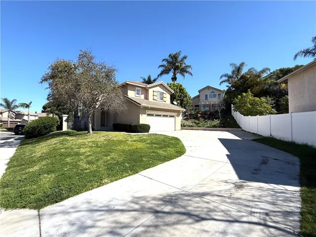 948 S Brianna Way, Anaheim Hills, California 92808