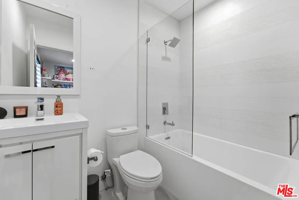 14650 Margate Street, Sherman Oaks, California 91411 home-pic-13