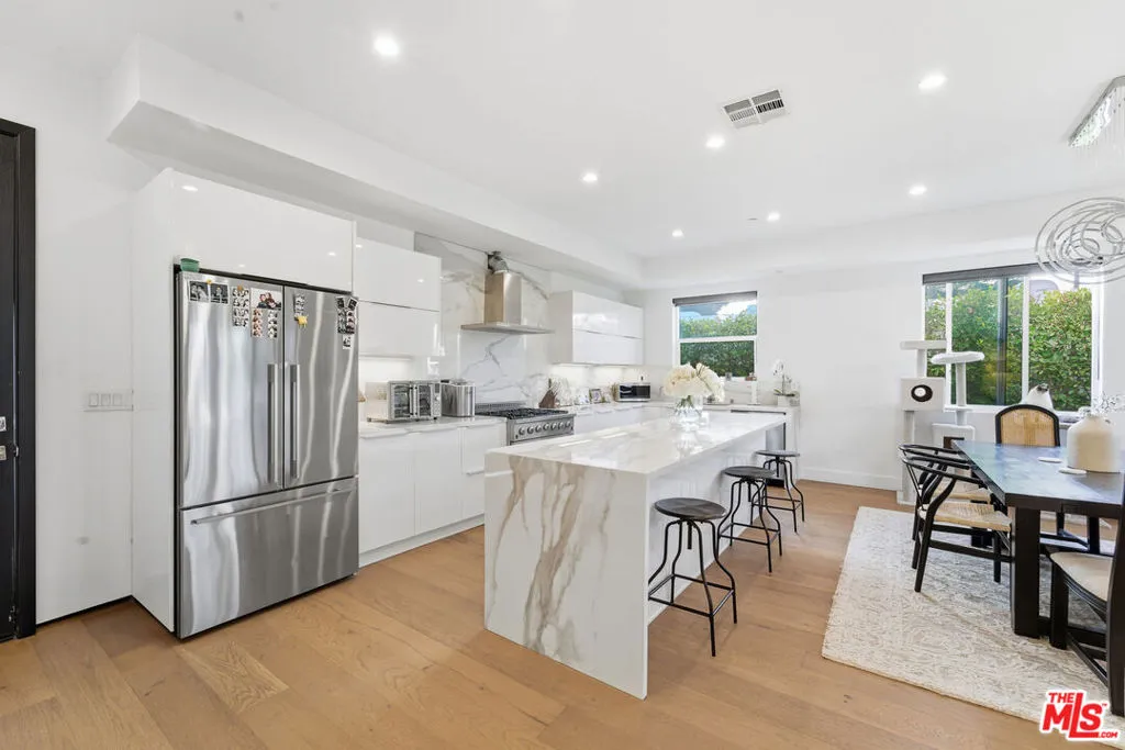 14650 Margate Street, Sherman Oaks, California 91411 home-pic-8