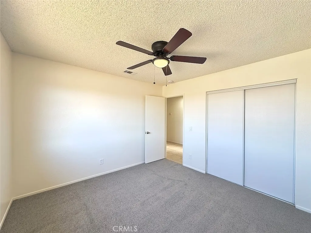 22311 Thunderbird Road, Apple Valley, California 92307 home-pic-16