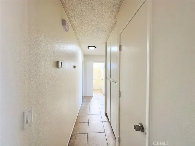 22311 Thunderbird Road, Apple Valley, California 92307