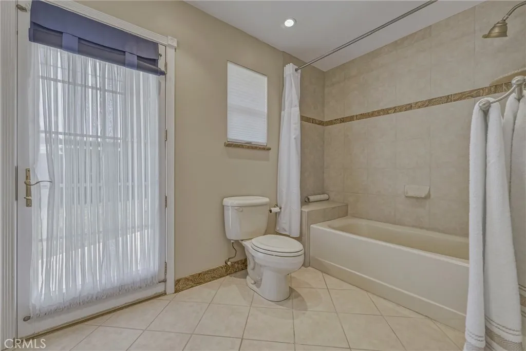 1282 Carolina, Merced, California 95340 home-pic-45