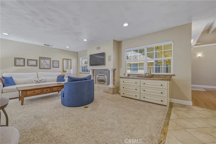 1282 Carolina, Merced, California 95340