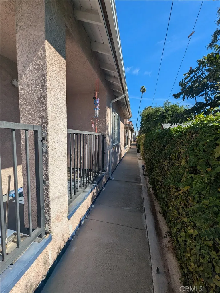 203 N Moore C, Monterey Park, California 91754 home-pic-2