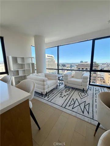 400 S Broadway 1703, Los Angeles, California 90013