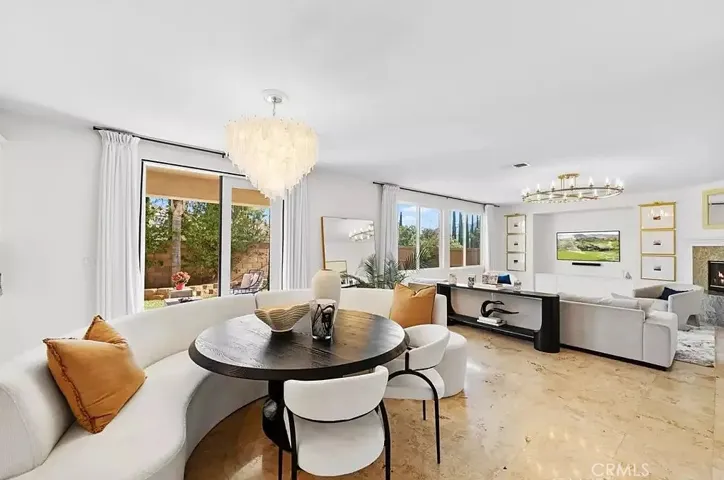 Open Layout Family Room and Kitchen Nook
