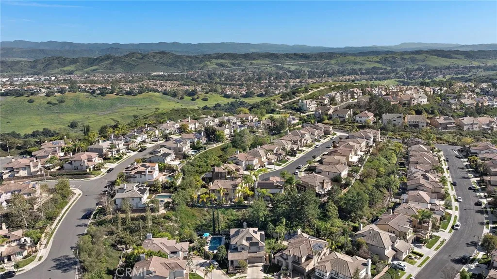 22970 Bouquet, Mission Viejo, California 92692 home-pic-4