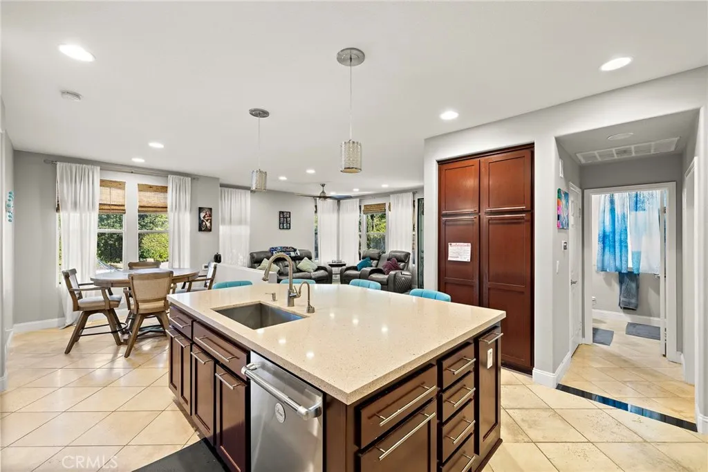 22970 Bouquet, Mission Viejo, California 92692 home-pic-14