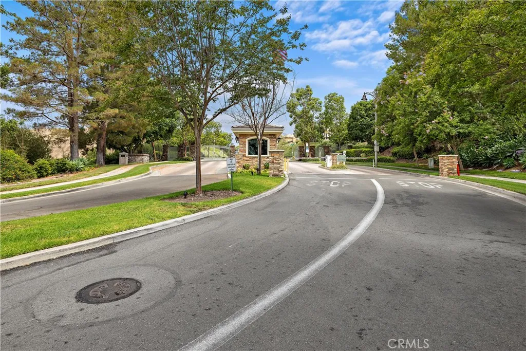 22970 Bouquet, Mission Viejo, California 92692 home-pic-37