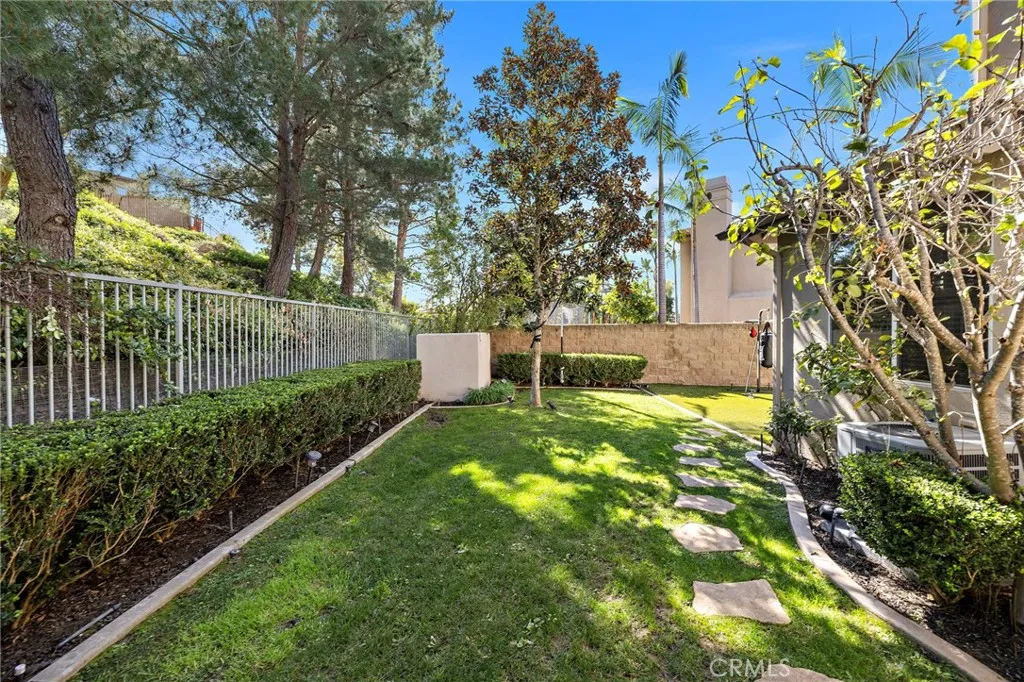 22970 Bouquet, Mission Viejo, California 92692 home-pic-34
