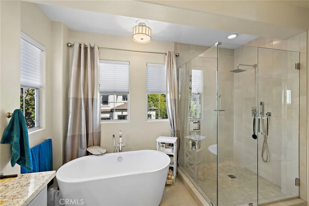 22970 Bouquet, Mission Viejo, California 92692 home-pic-22