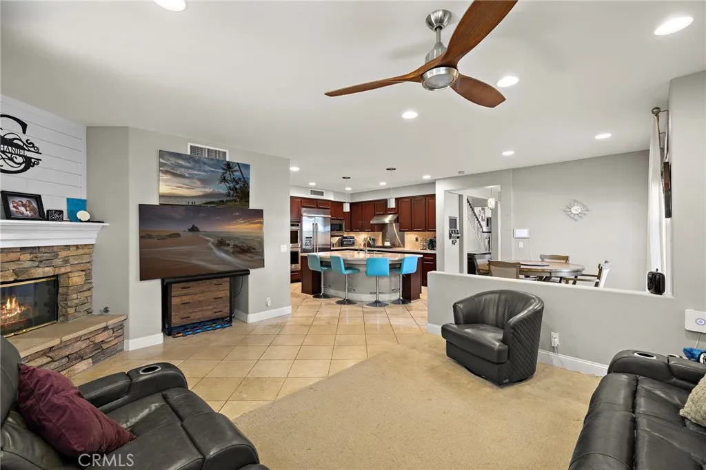 22970 Bouquet, Mission Viejo, California 92692 home-pic-17