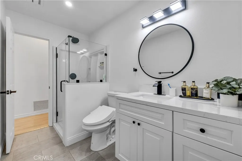 102 Mill Run, Monrovia, California 91016 home-pic-60