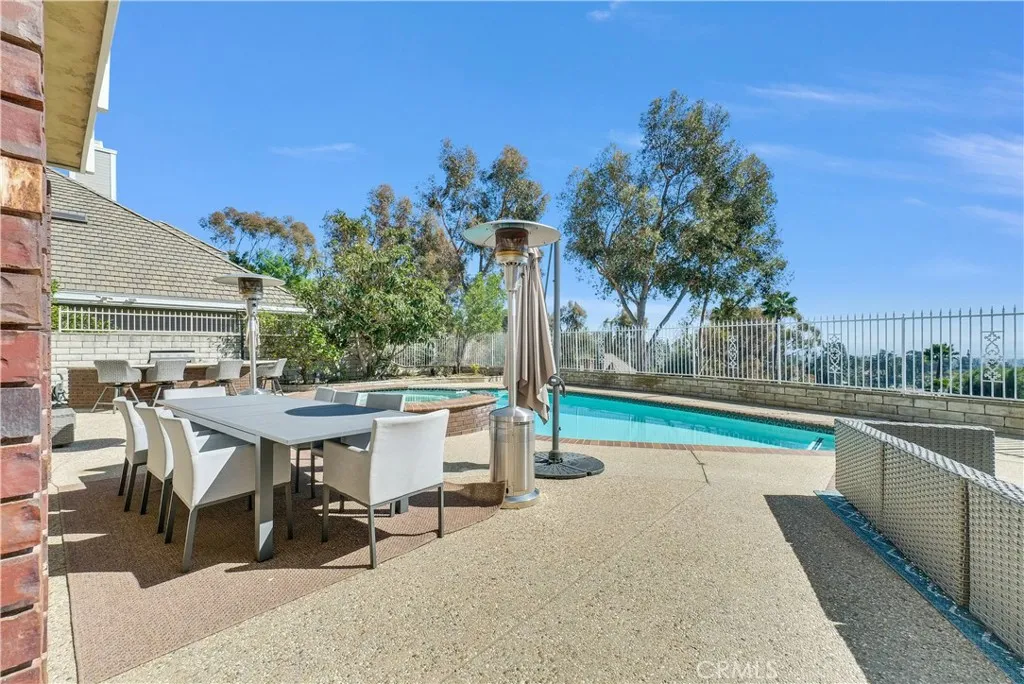102 Mill Run, Monrovia, California 91016 home-pic-45