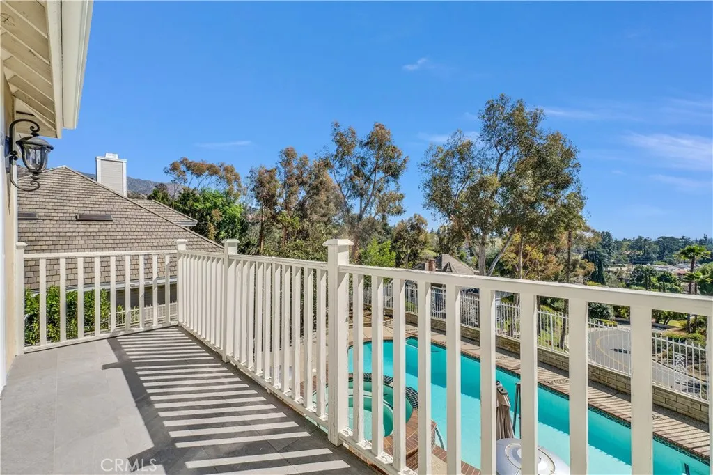 102 Mill Run, Monrovia, California 91016 home-pic-41