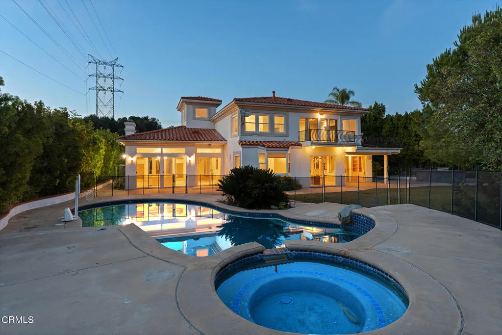 4174 Elm View Drive, Los Angeles, California 91316 home-pic-36