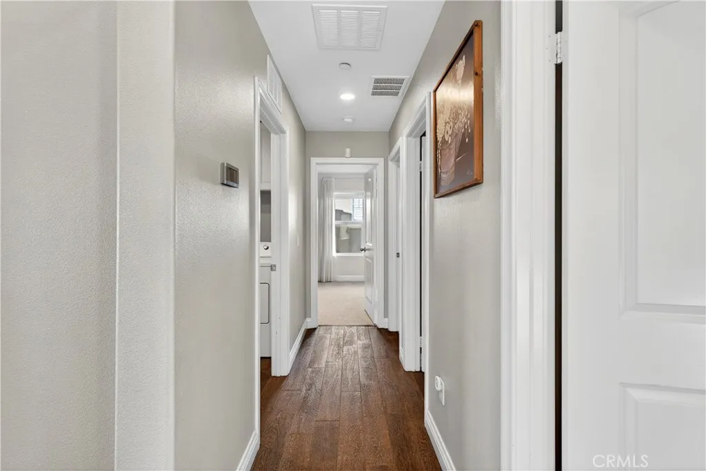 4758 Casillas Way, Fontana, California 92336 home-pic-23