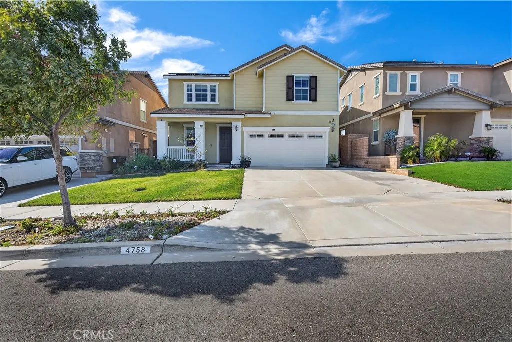 4758 Casillas Way, Fontana, California 92336 home-pic-1