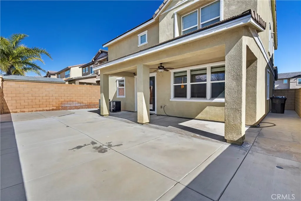 4758 Casillas Way, Fontana, California 92336 home-pic-25