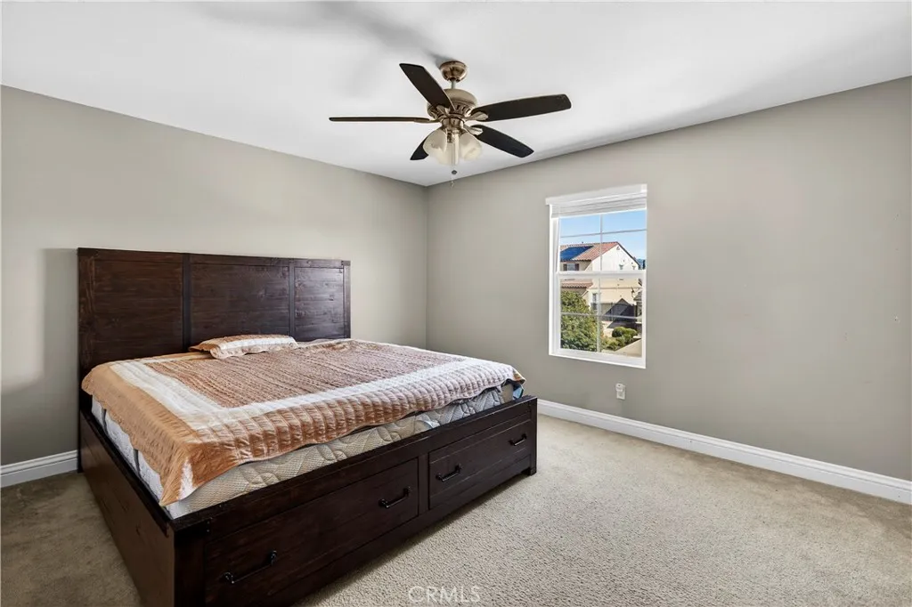4758 Casillas Way, Fontana, California 92336 home-pic-18