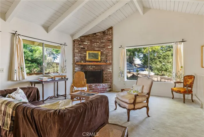 1909 Pineridge, Cambria, California 93428