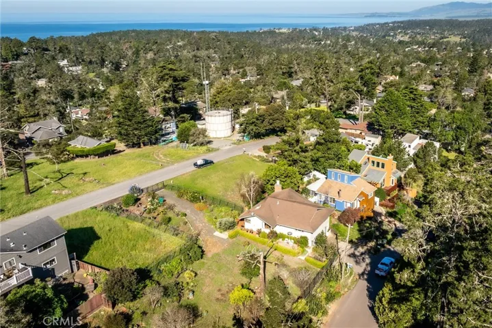 1909 Pineridge, Cambria, California 93428
