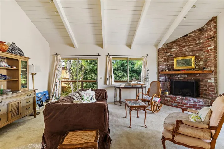 1909 Pineridge, Cambria, California 93428