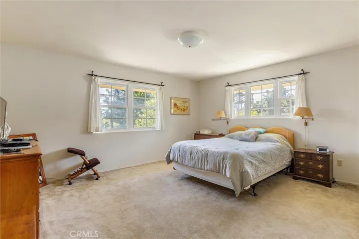1909 Pineridge, Cambria, California 93428