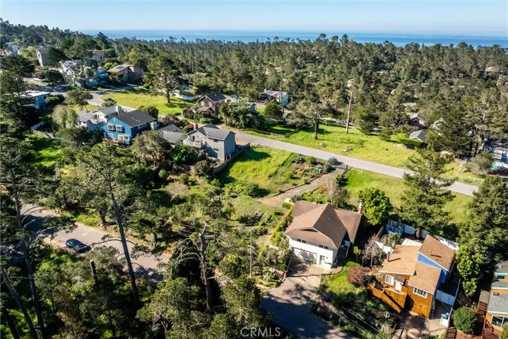 1909 Pineridge, Cambria, California 93428