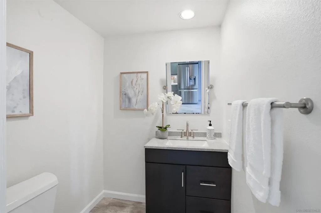 4383 Nobel Dr 86, San Diego, California 92122 home-pic-13