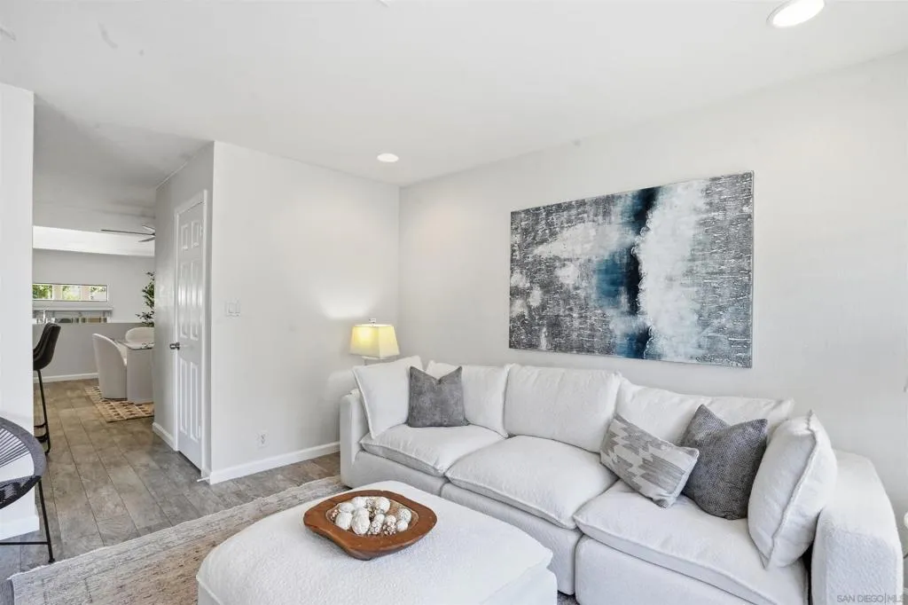 4383 Nobel Dr 86, San Diego, California 92122 home-pic-15