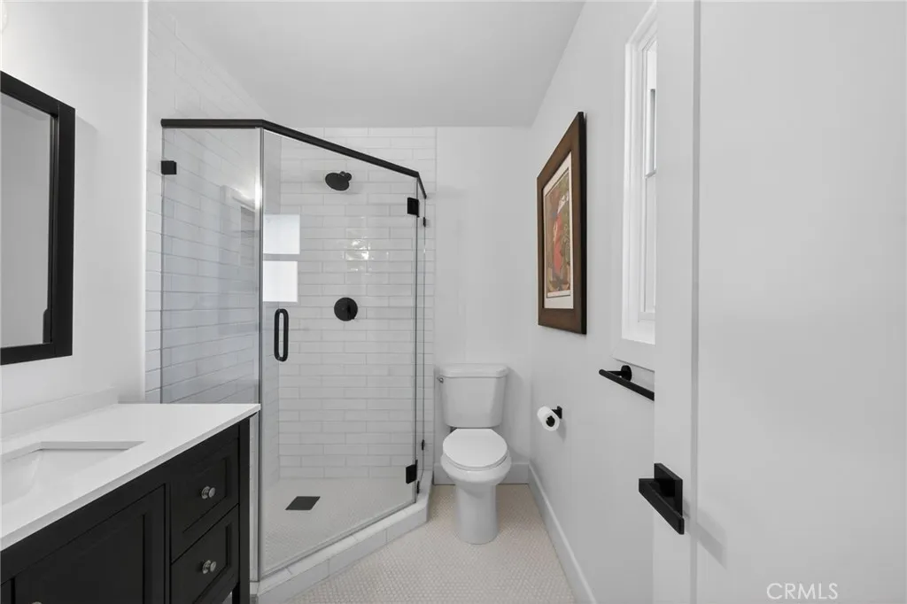 17581 Allegheny Drive, Santa Ana, California 92705 home-pic-36